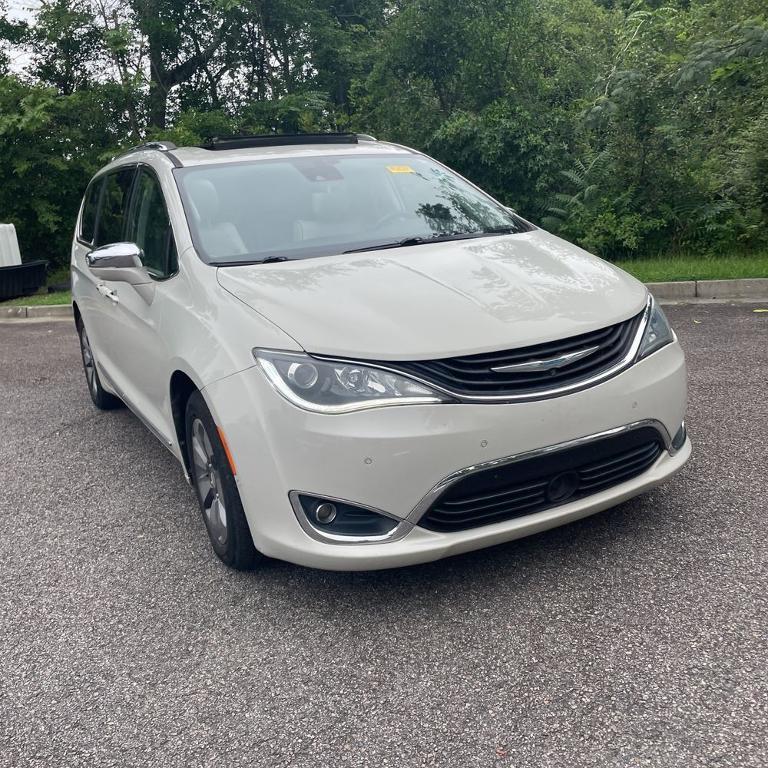 used 2017 Chrysler Pacifica Hybrid car, priced at $15,746