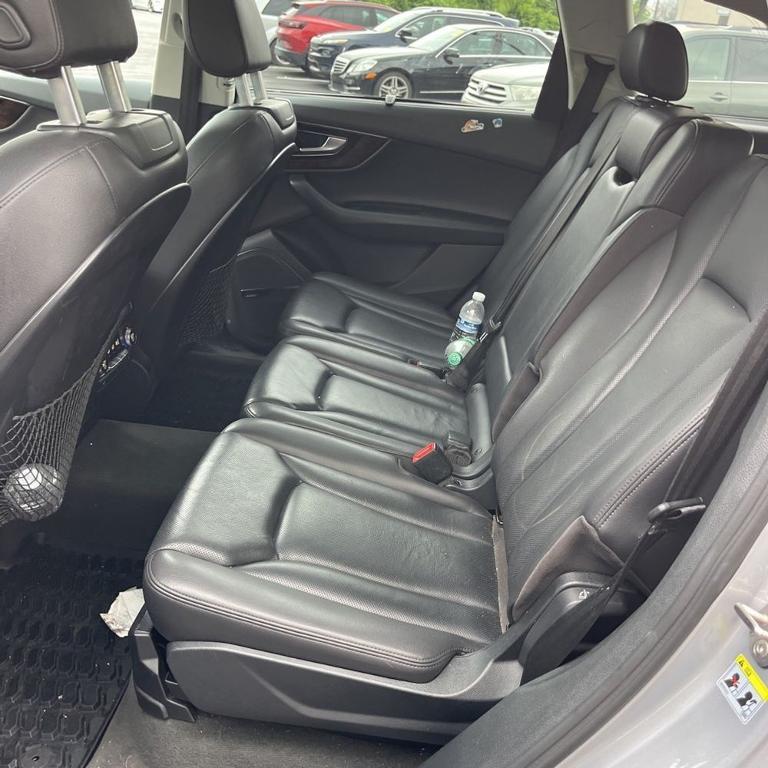 used 2018 Audi Q7 car, priced at $22,570