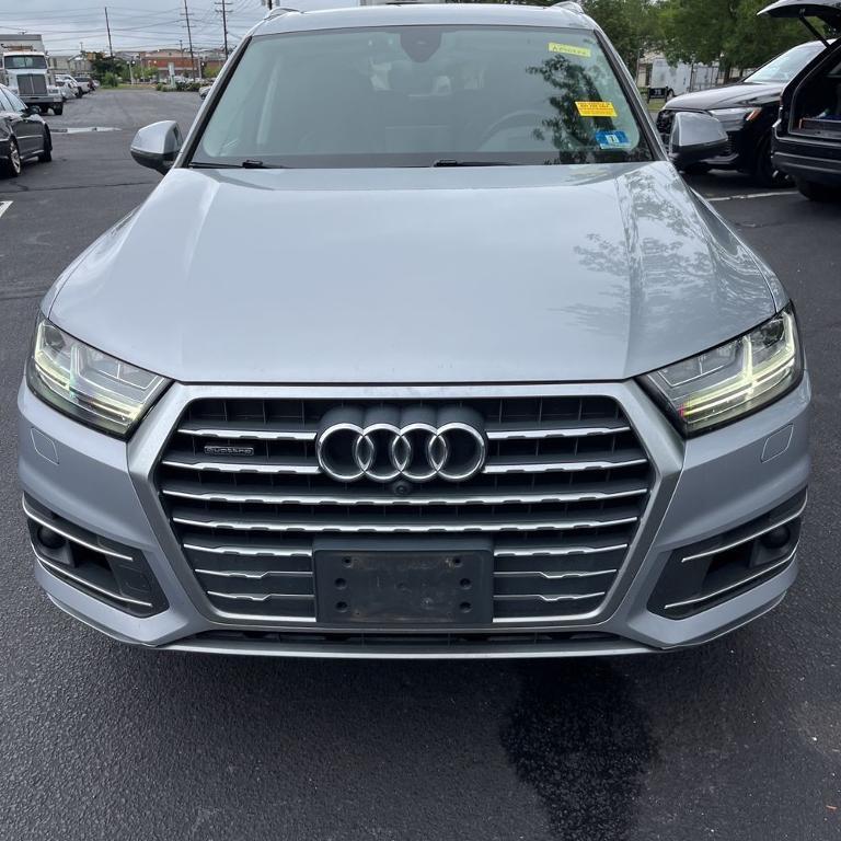 used 2018 Audi Q7 car, priced at $22,570