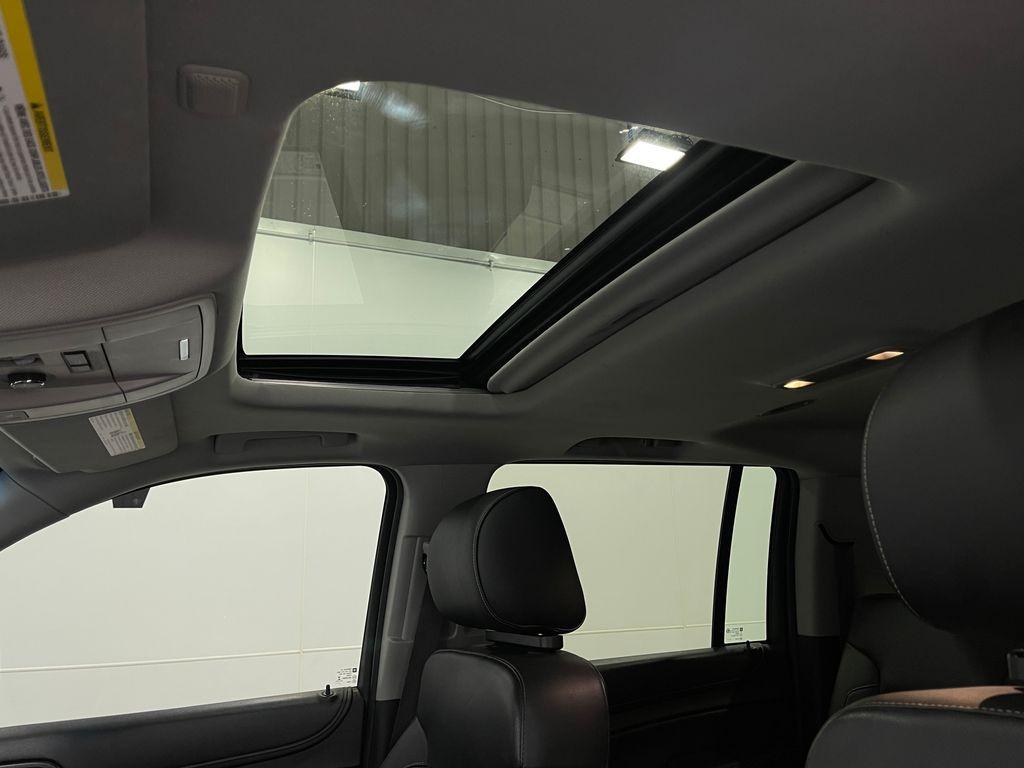 used 2016 Chevrolet Suburban car, priced at $19,690