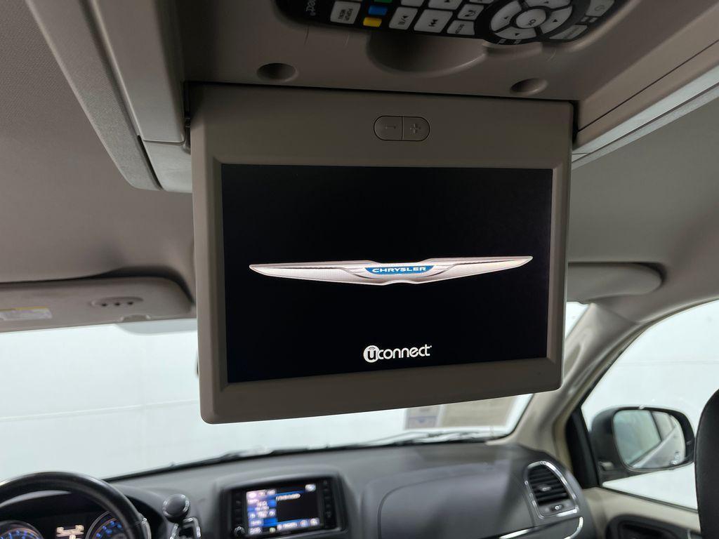 used 2014 Chrysler Town & Country car, priced at $7,870