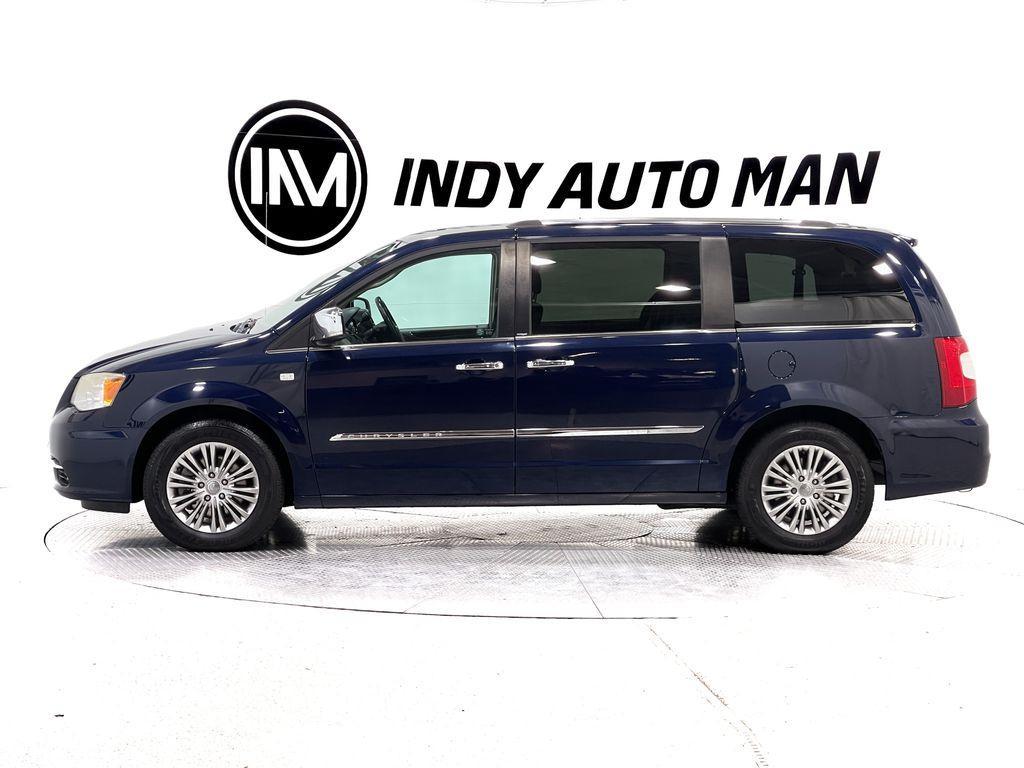 used 2014 Chrysler Town & Country car, priced at $7,870