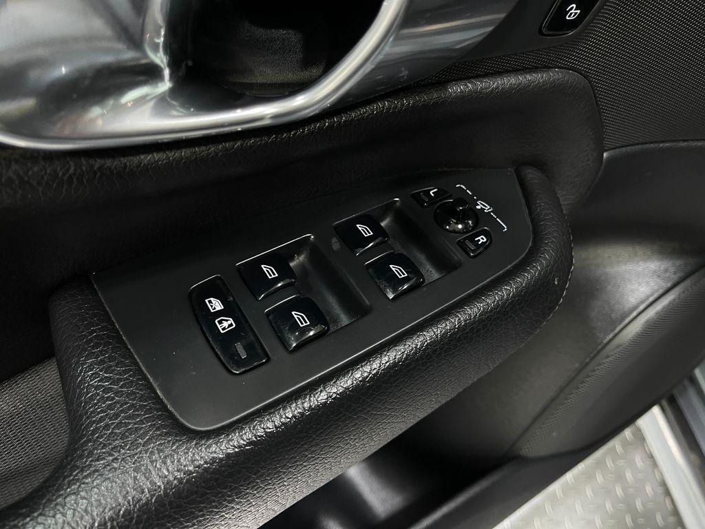 used 2016 Volvo XC90 car, priced at $17,190