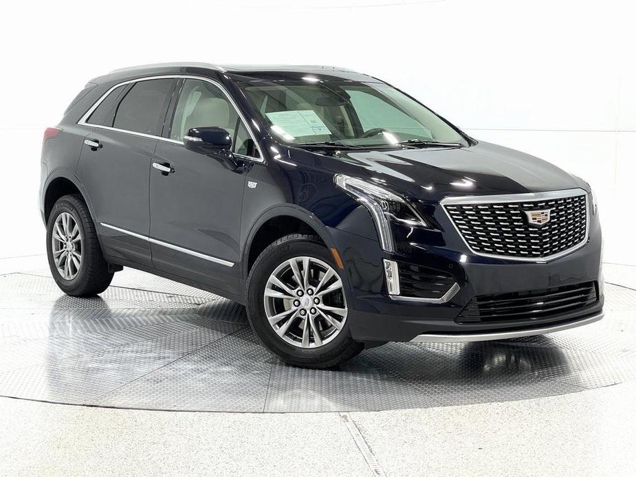 used 2021 Cadillac XT5 car, priced at $30,130