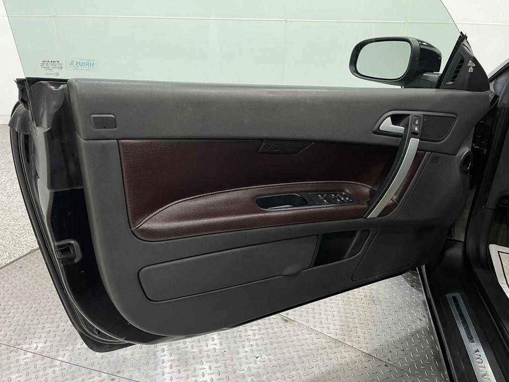 used 2013 Volvo C70 car, priced at $8,500