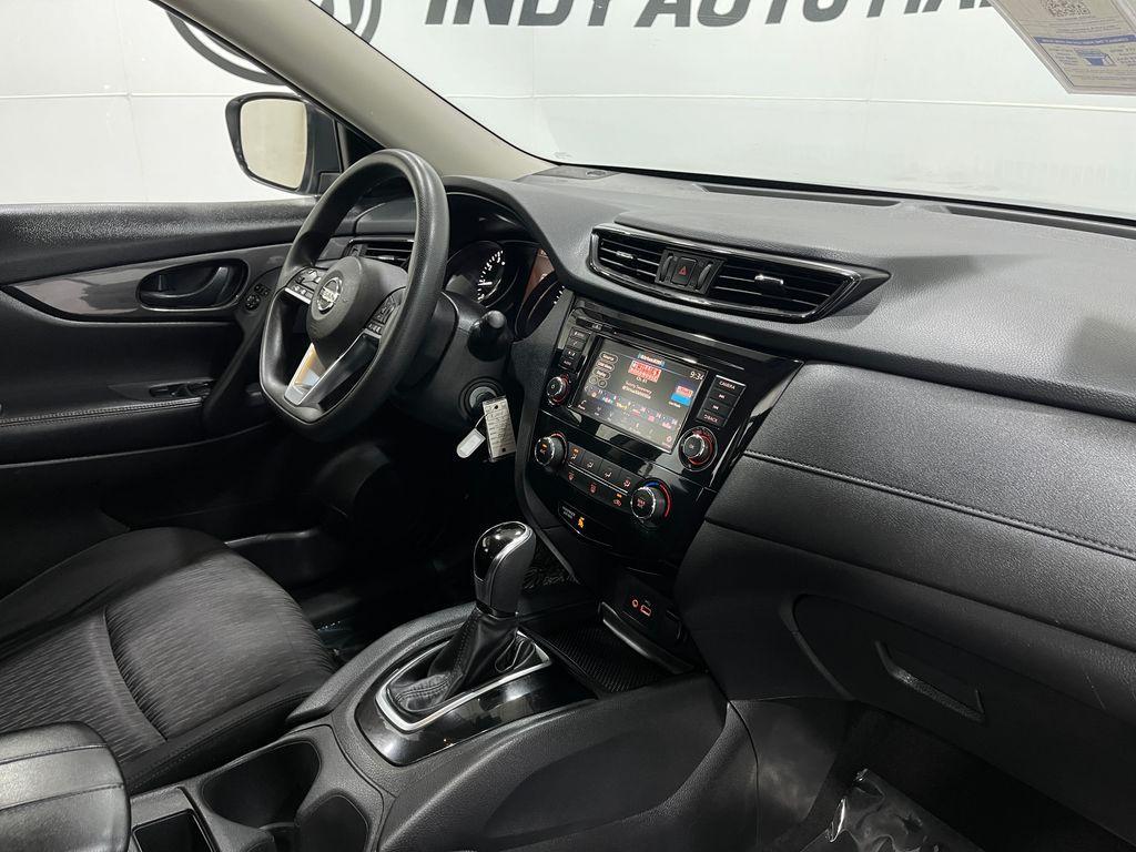 used 2019 Nissan Rogue car, priced at $13,697
