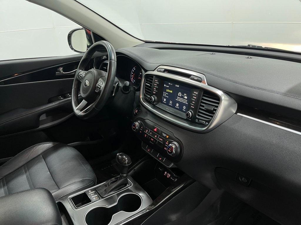 used 2017 Kia Sorento car, priced at $16,030