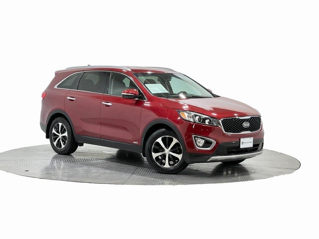 used 2017 Kia Sorento car, priced at $16,030