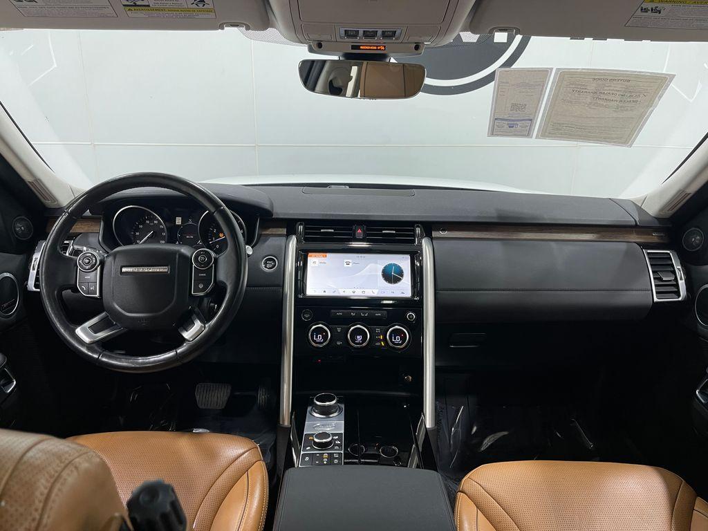 used 2017 Land Rover Discovery car, priced at $18,315