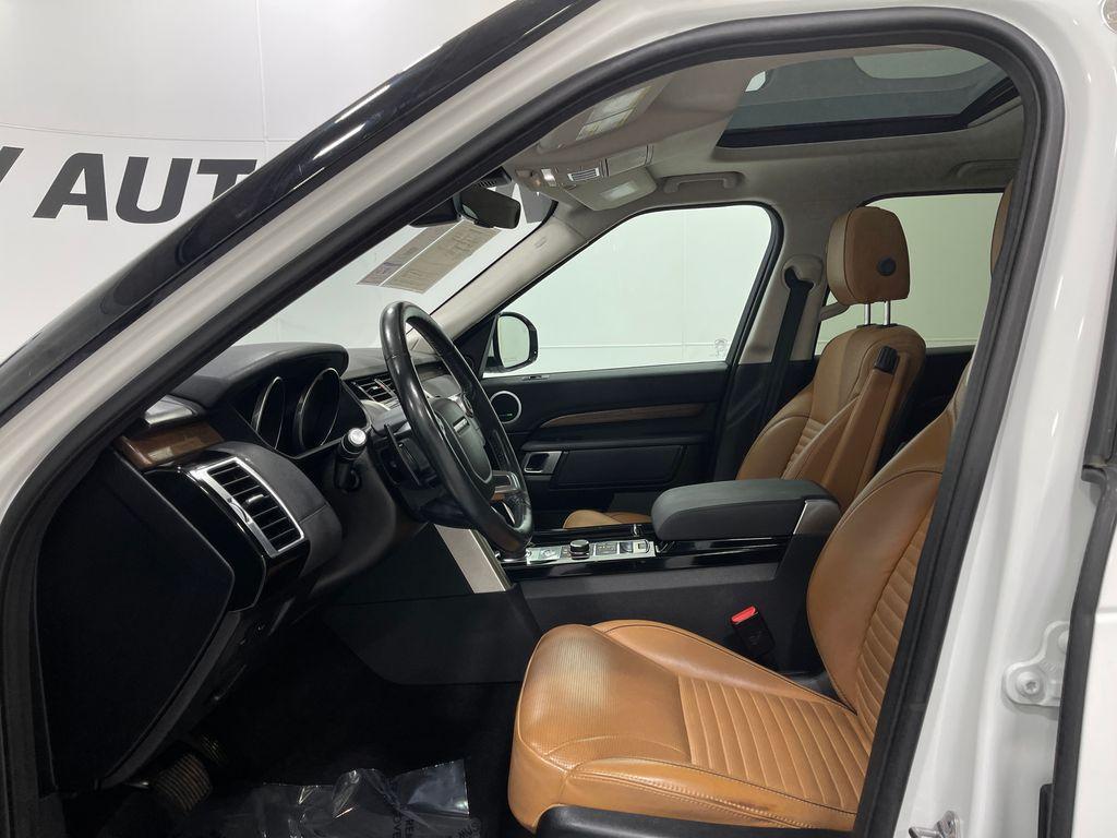 used 2017 Land Rover Discovery car, priced at $18,315