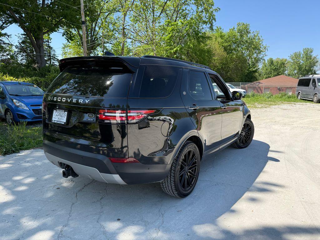 used 2018 Land Rover Discovery car, priced at $21,110
