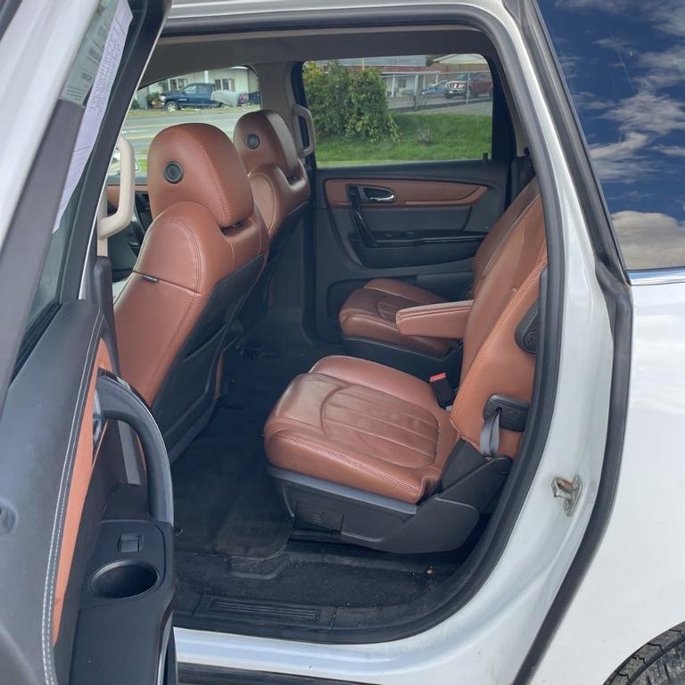 used 2017 Chevrolet Traverse car, priced at $15,495