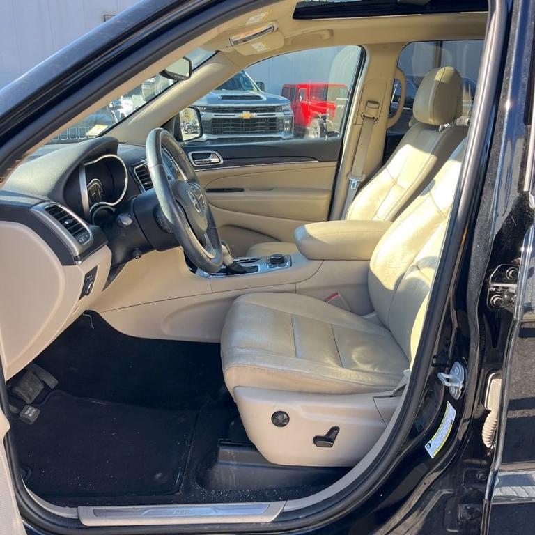 used 2019 Jeep Grand Cherokee car, priced at $20,900