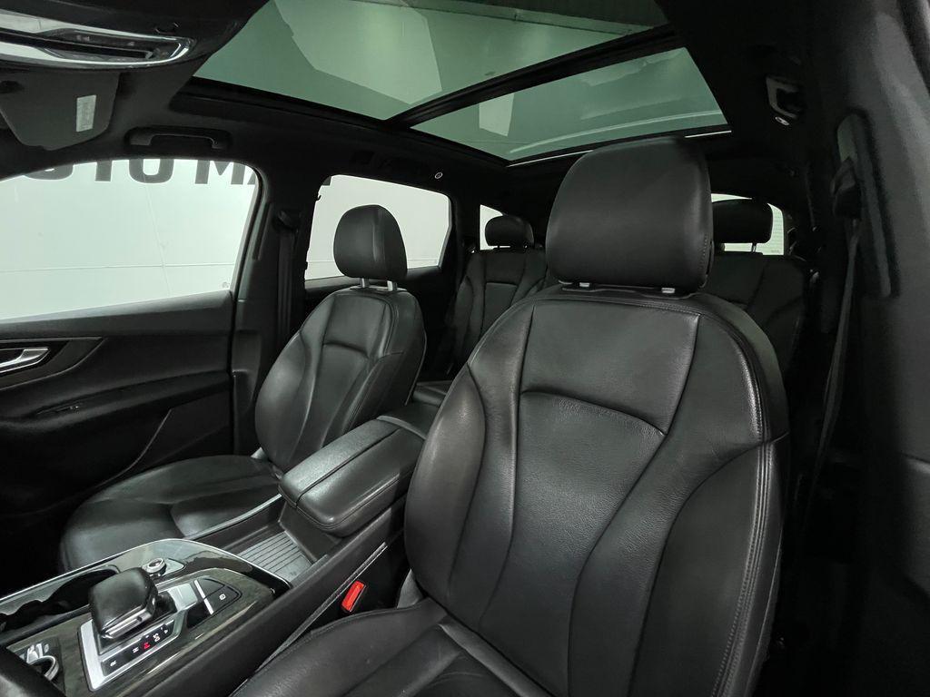 used 2017 Audi Q7 car, priced at $17,550