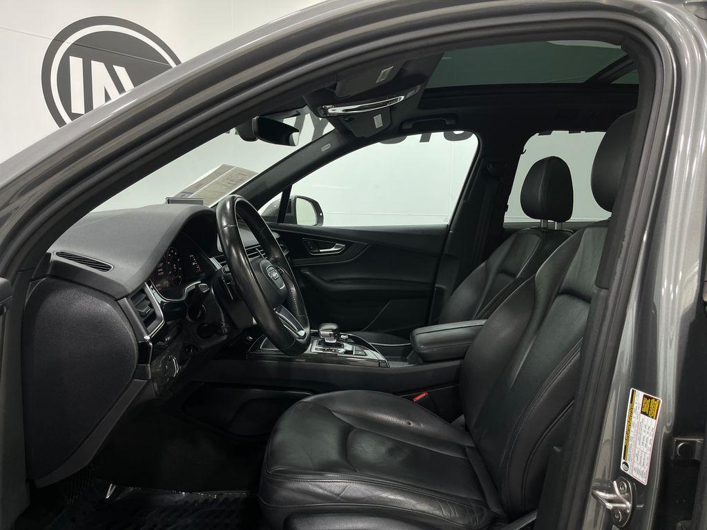 used 2017 Audi Q7 car, priced at $17,550