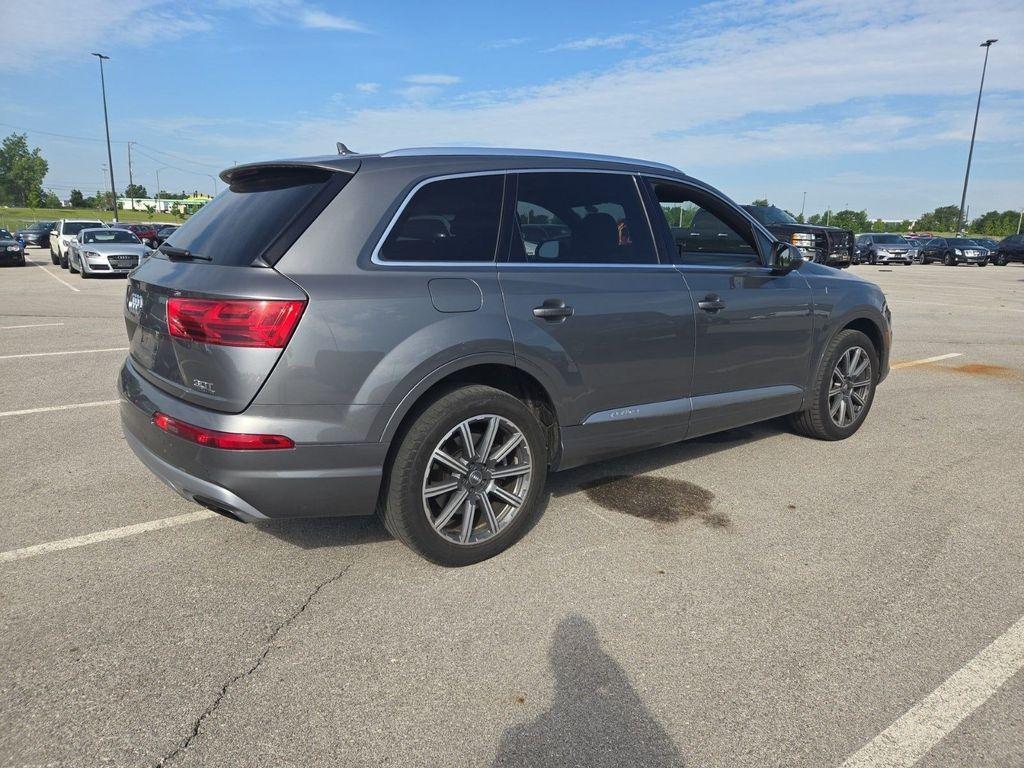 used 2017 Audi Q7 car, priced at $18,300