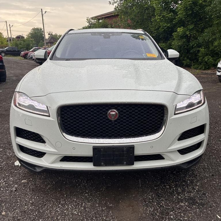 used 2017 Jaguar F-PACE car