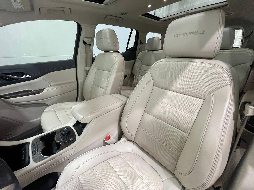 used 2021 GMC Acadia car, priced at $30,400