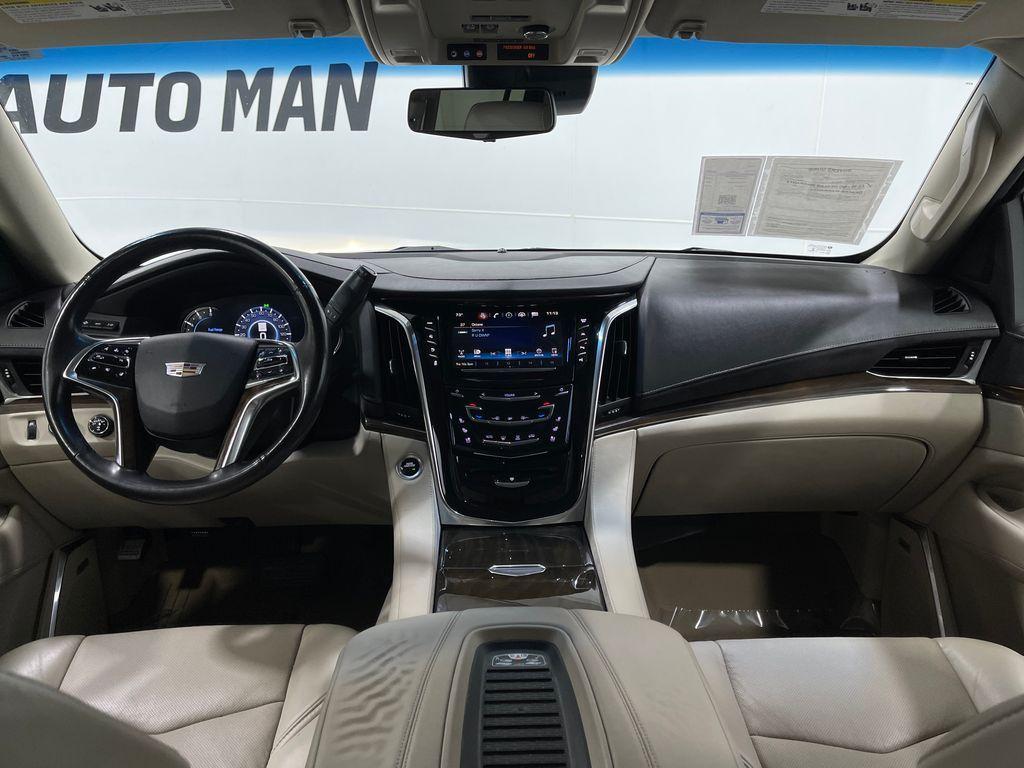 used 2018 Cadillac Escalade ESV car, priced at $29,877
