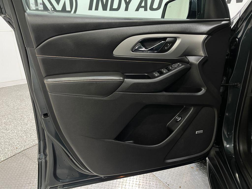 used 2019 Chevrolet Traverse car, priced at $21,170