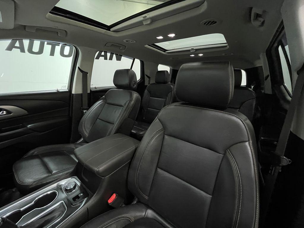 used 2019 Chevrolet Traverse car, priced at $21,170