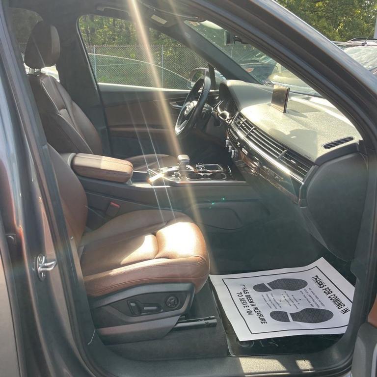 used 2018 Audi Q7 car, priced at $18,500