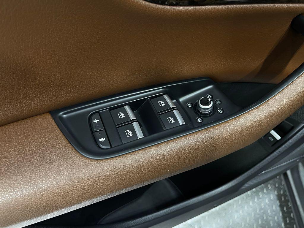used 2018 Audi Q7 car, priced at $18,220