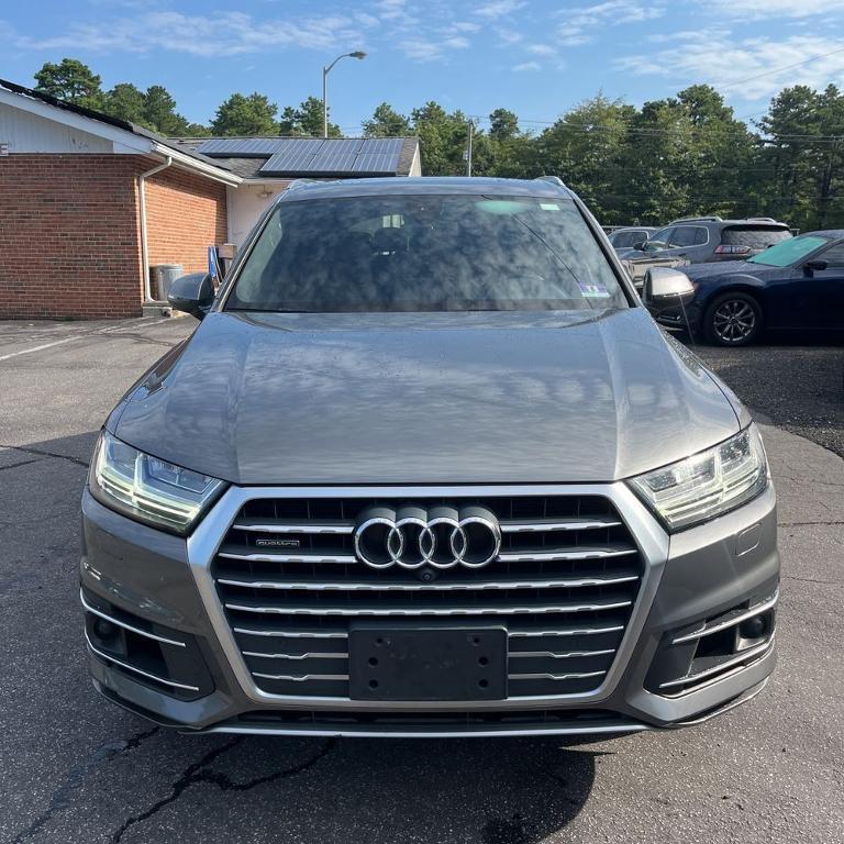 used 2018 Audi Q7 car, priced at $18,500