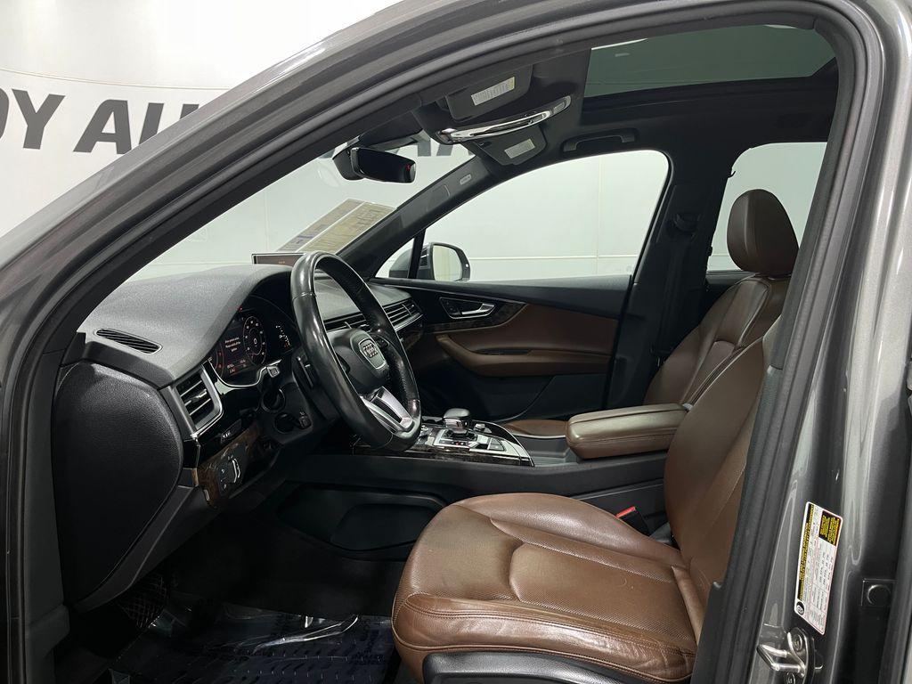 used 2018 Audi Q7 car, priced at $18,220