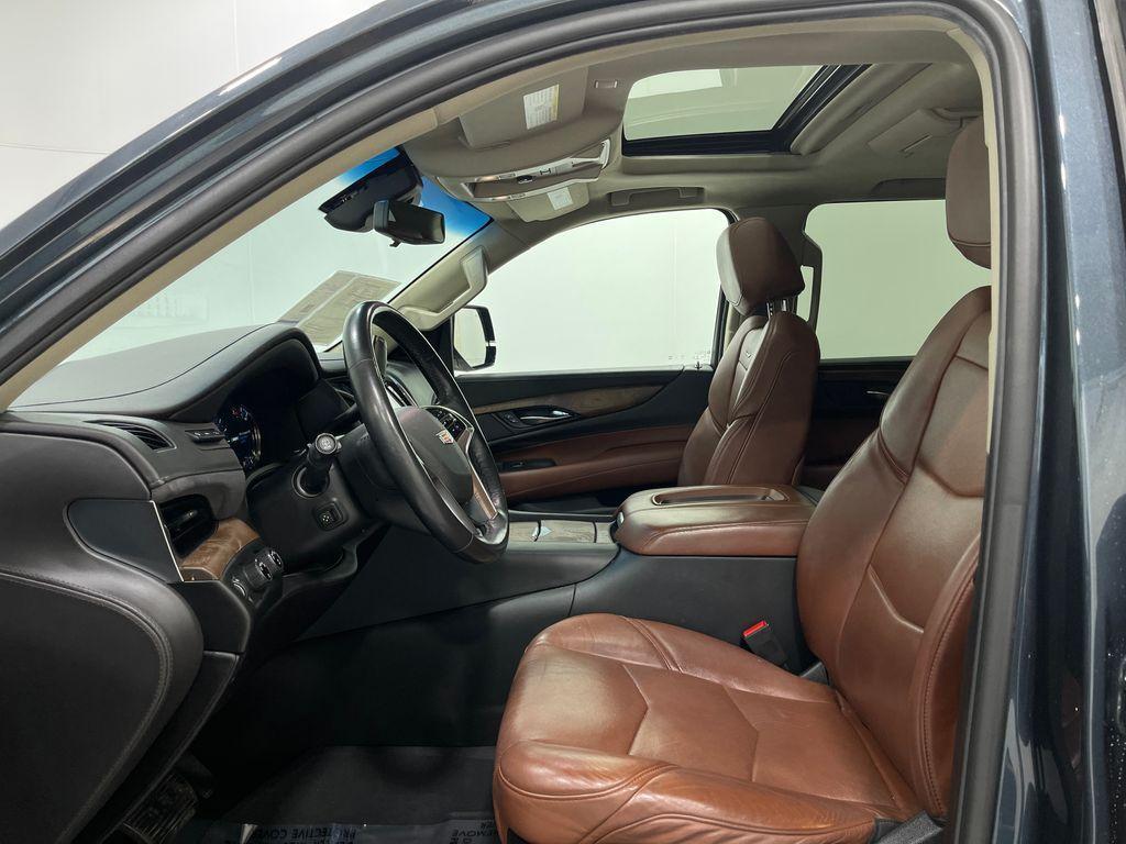 used 2019 Cadillac Escalade car, priced at $34,890