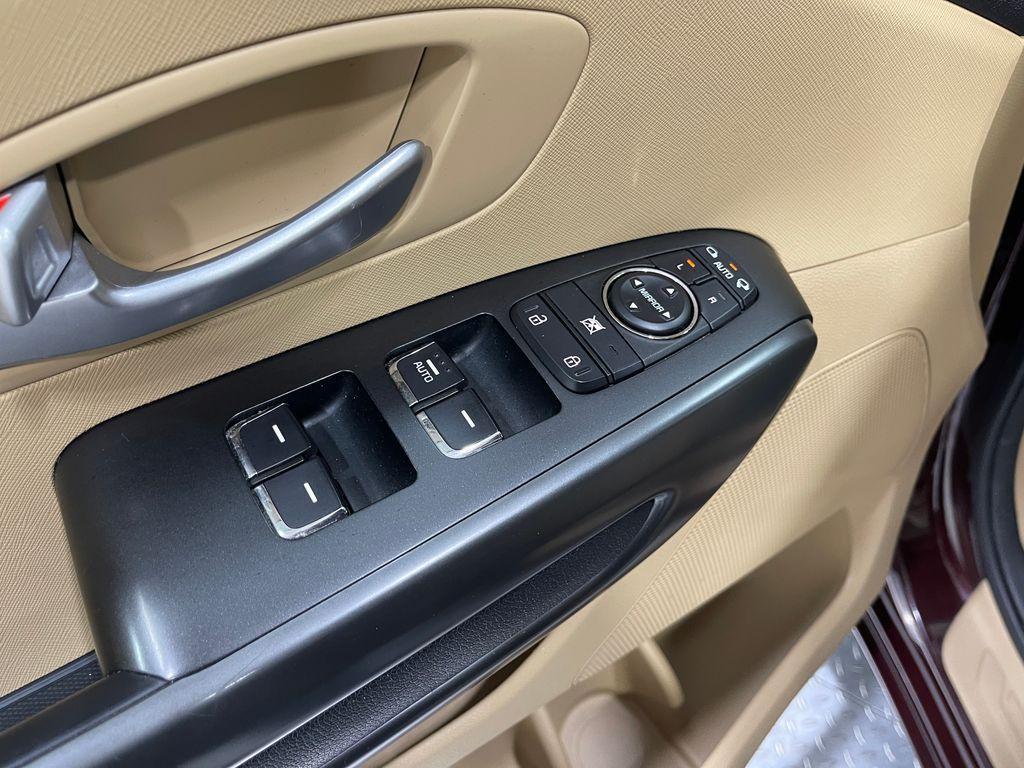 used 2018 Kia Sedona car, priced at $15,780
