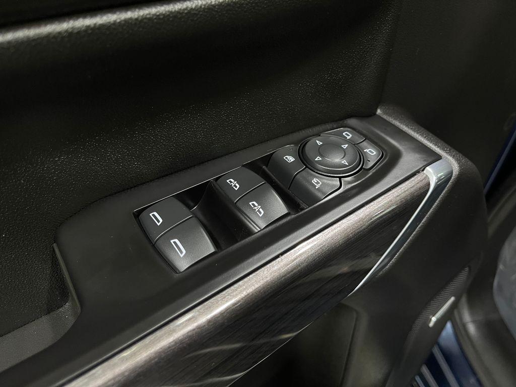 used 2020 Chevrolet Silverado 1500 car, priced at $32,200