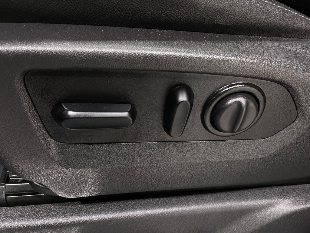 used 2020 Chevrolet Silverado 1500 car, priced at $32,200