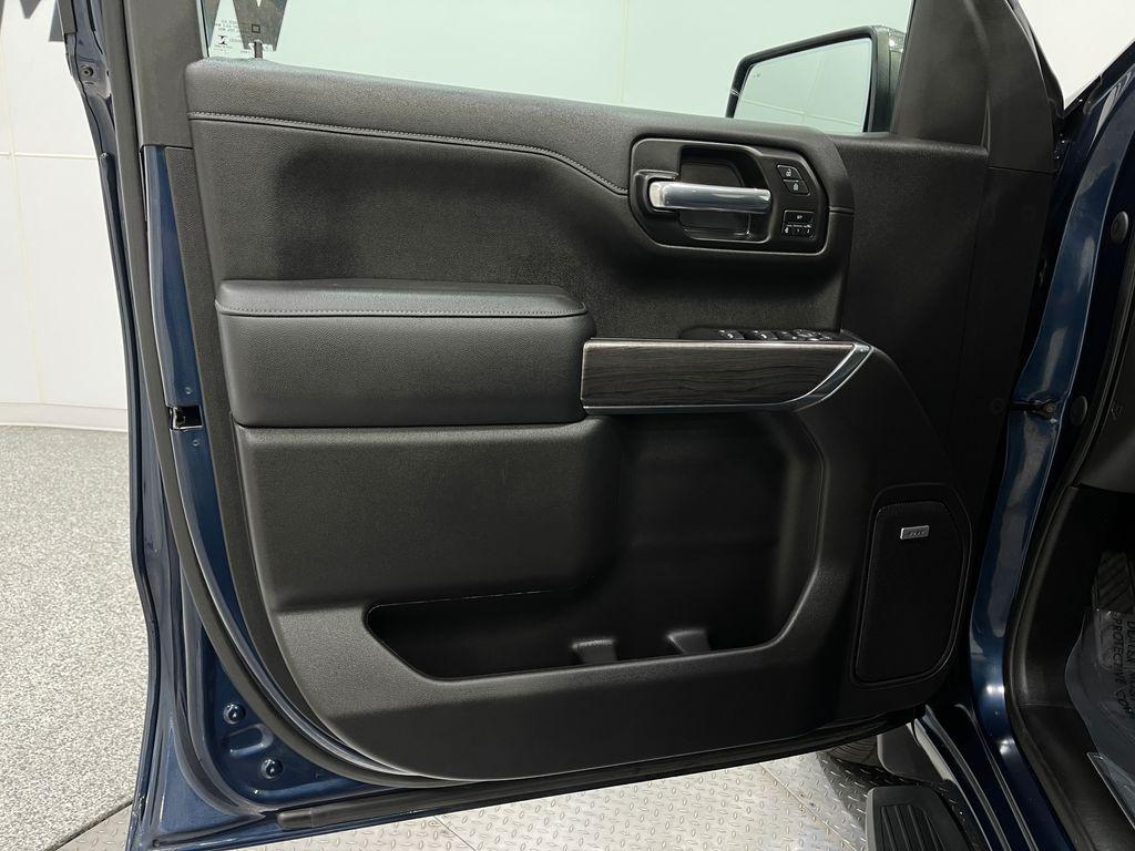 used 2020 Chevrolet Silverado 1500 car, priced at $32,200