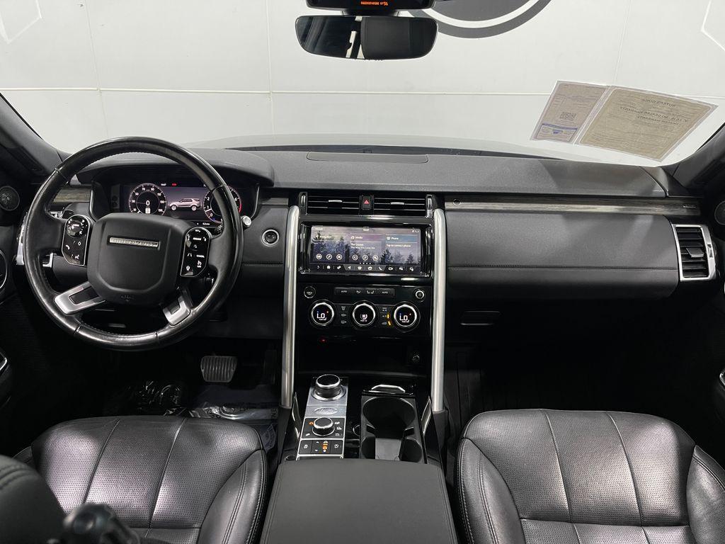 used 2020 Land Rover Discovery car, priced at $24,895
