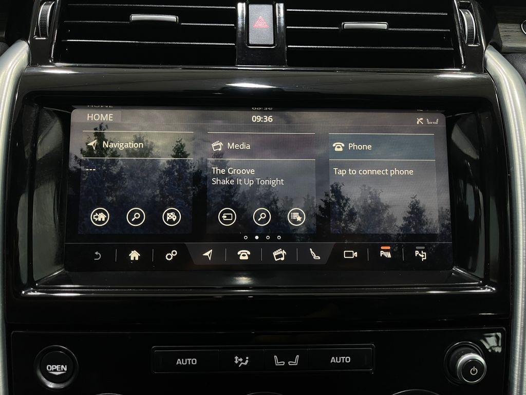 used 2020 Land Rover Discovery car, priced at $24,895