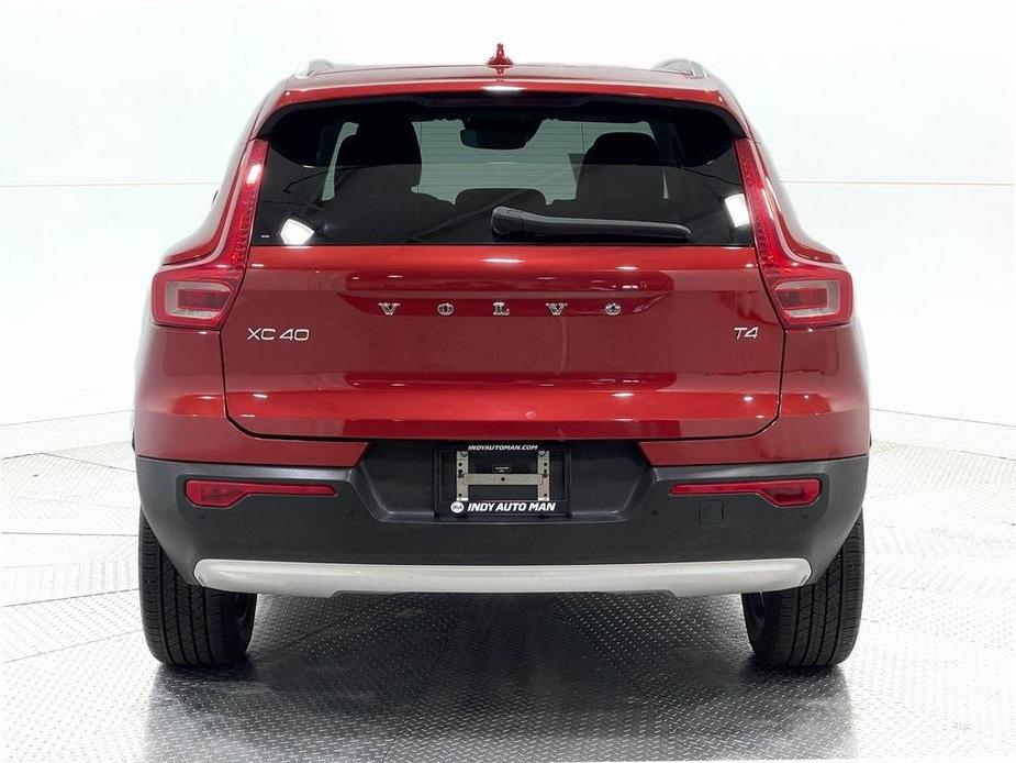 used 2019 Volvo XC40 car, priced at $22,157