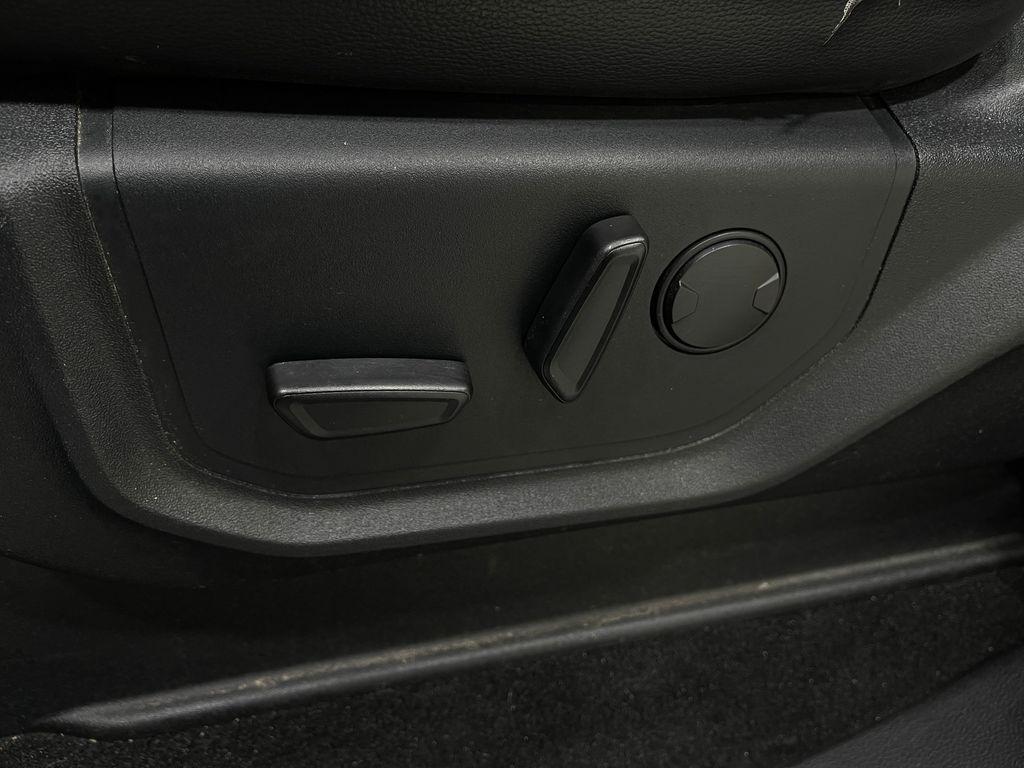 used 2019 Ford F-150 car, priced at $31,575