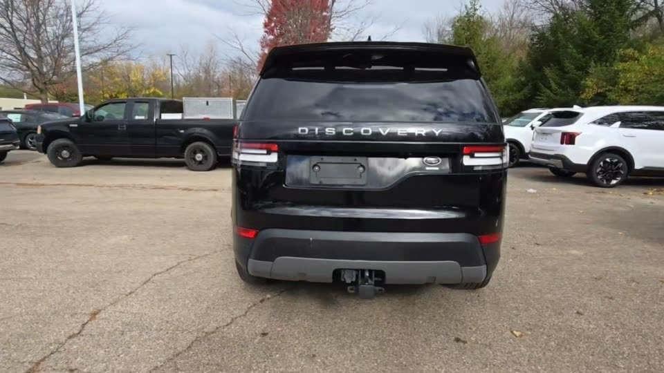 used 2018 Land Rover Discovery car, priced at $24,900