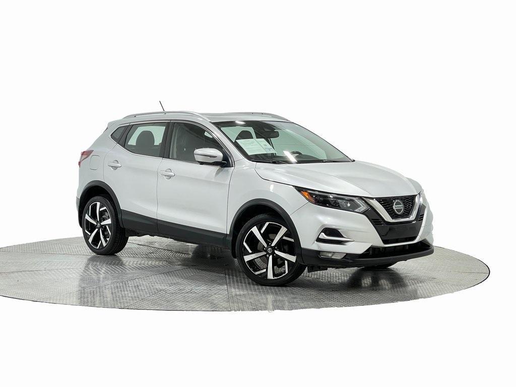 used 2021 Nissan Rogue Sport car, priced at $18,900