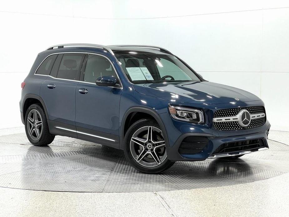 used 2022 Mercedes-Benz GLB 250 car, priced at $32,365