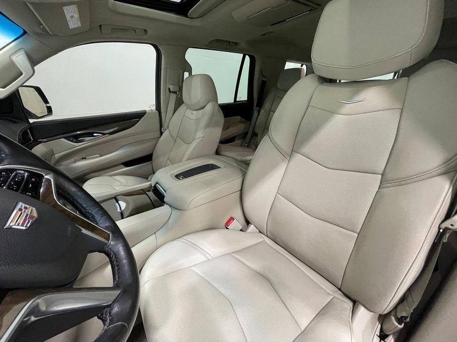 used 2019 Cadillac Escalade car, priced at $38,991