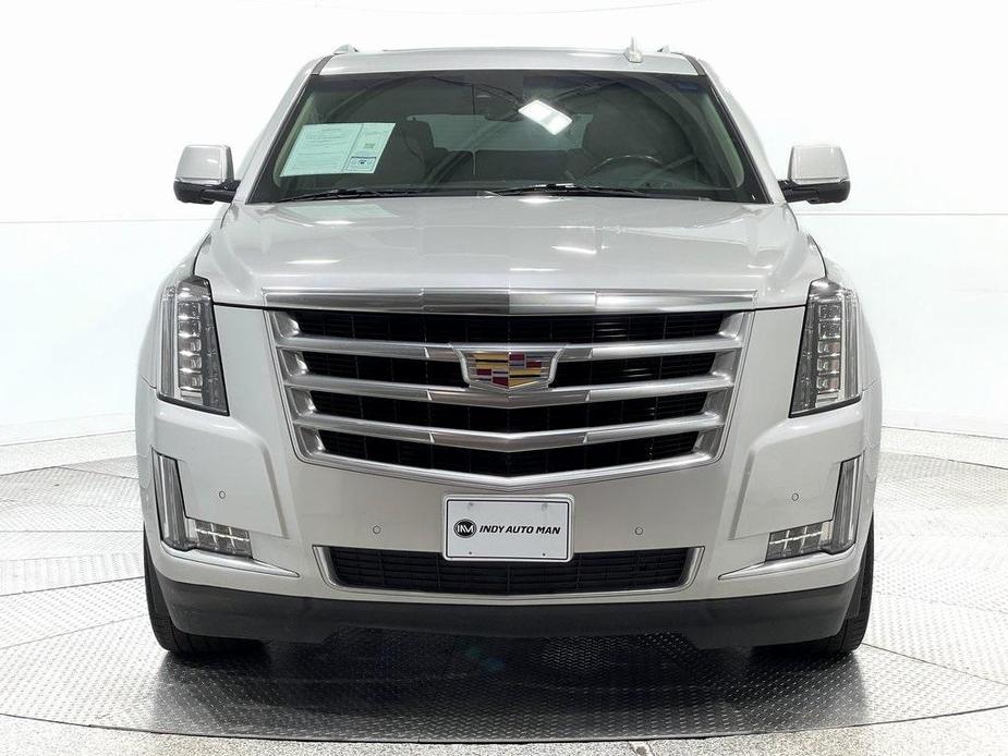 used 2019 Cadillac Escalade car, priced at $38,991