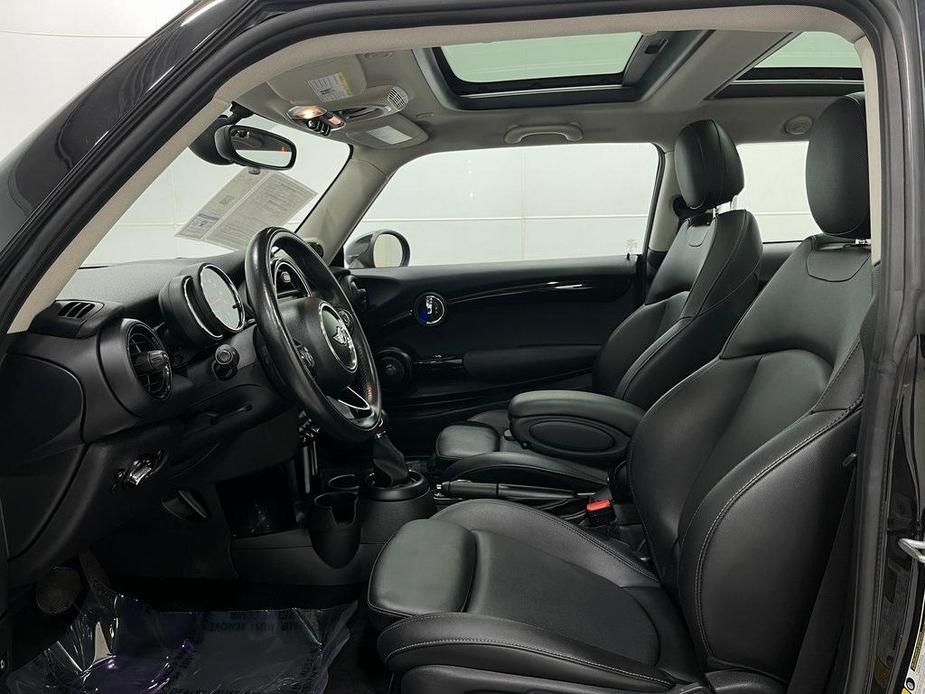 used 2018 MINI Hardtop car, priced at $16,250