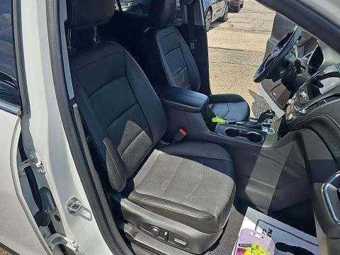 used 2021 Chevrolet Equinox car, priced at $21,895