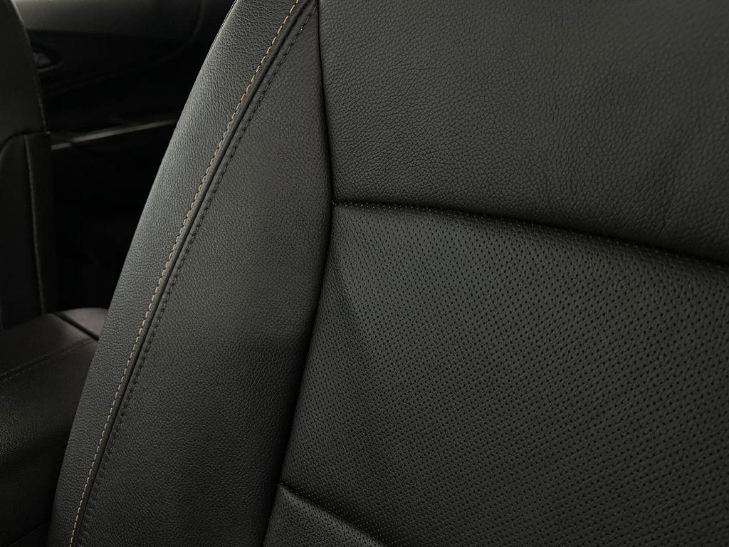 used 2021 Chevrolet Equinox car, priced at $19,365