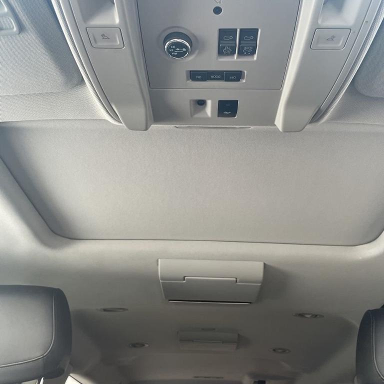 used 2017 Cadillac Escalade ESV car, priced at $31,264