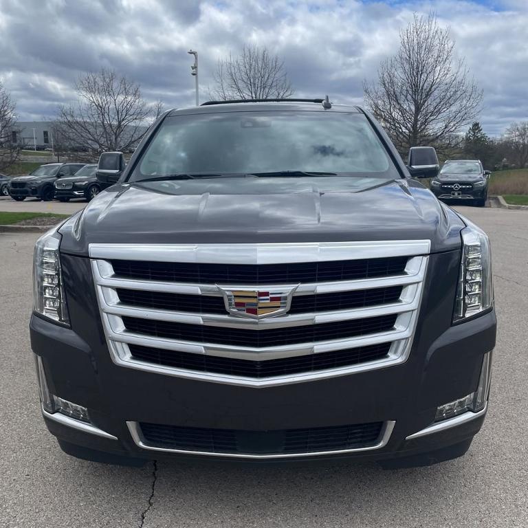 used 2017 Cadillac Escalade ESV car, priced at $31,264