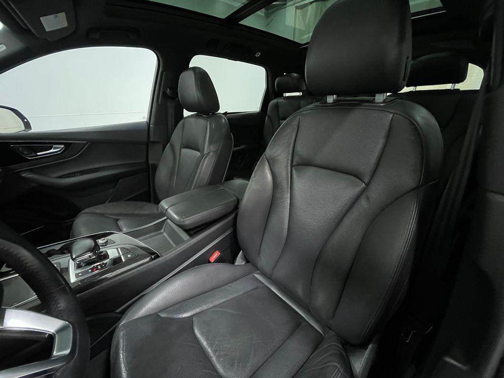used 2017 Audi Q7 car, priced at $18,250