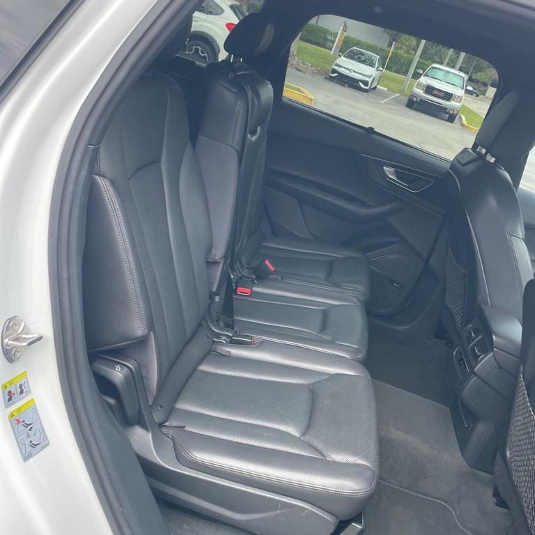used 2017 Audi Q7 car, priced at $18,250